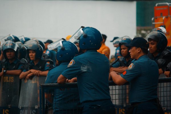 Come gestire le spese e i costi associati all'investimento immobiliare?